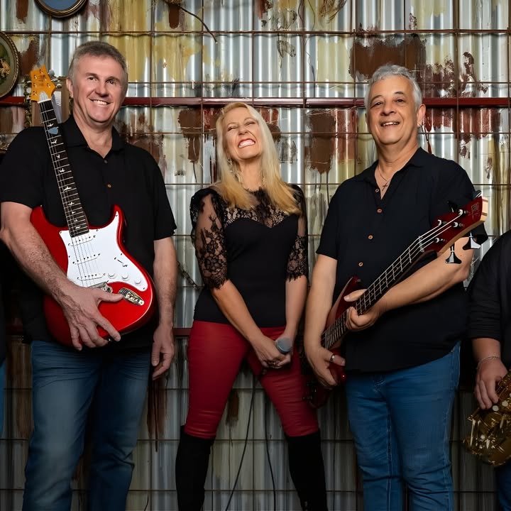 Featured image for “70s & 80s Pub Rock Night: Red Rock Live at Burleigh Bowls”