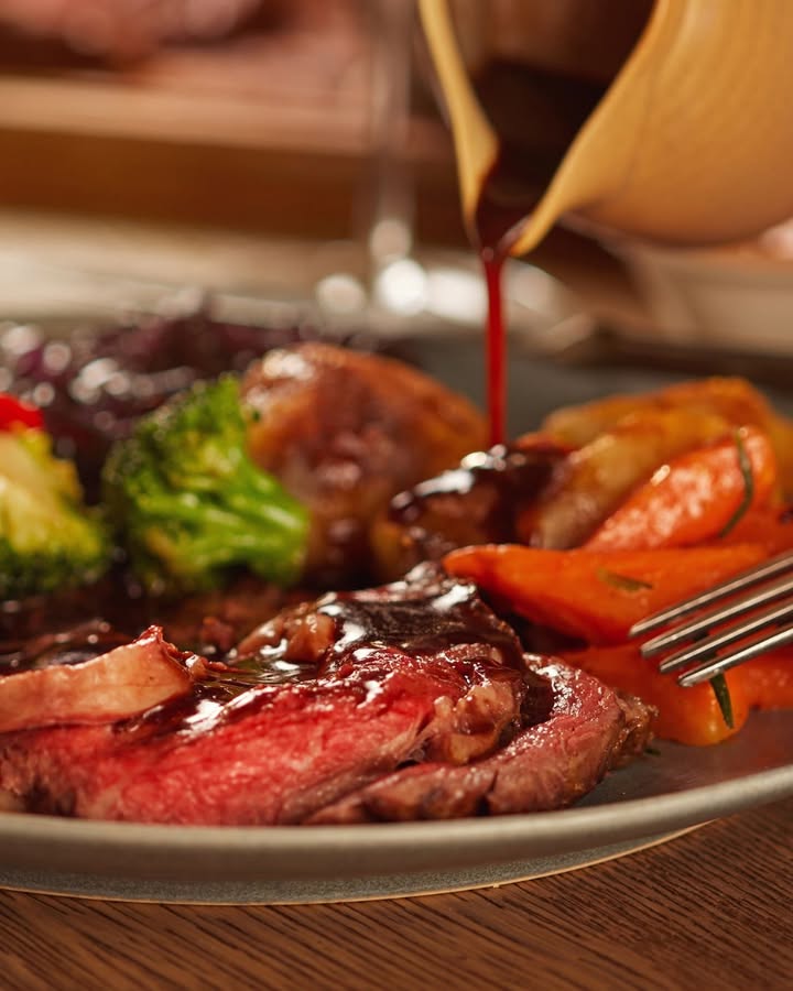 Featured image for “Thursday Roast Night Special: Delicious Roast Dinner at Fusion 88, Burleigh Bowls”