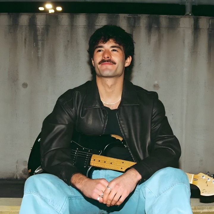 Featured image for “Friday Night Live Music: Chris J at Burleigh Bowls”